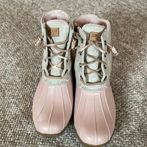 Sperry duck boots